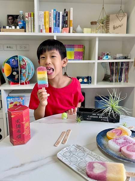 奇花異果鮮果冰棒｜冰棒界Hermes ｜夏日多彩繽紛的水果冰