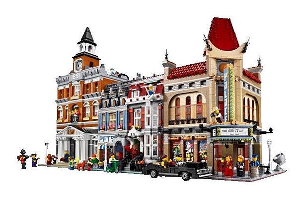 2013 LEGO 10232