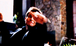 tumblr_lt1fubvKWw1qgl5gho8_r2_250.gif