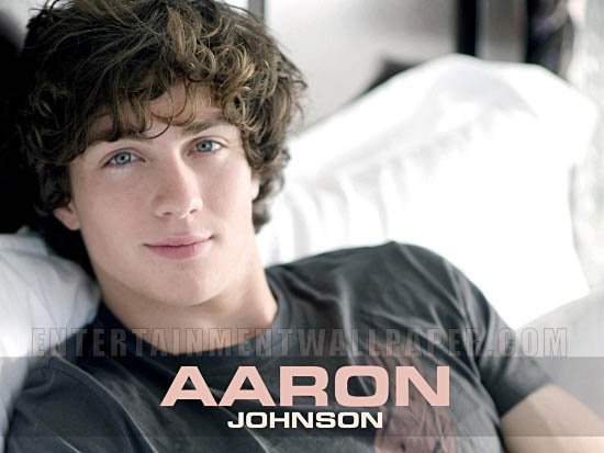 3 AARON TAYLOR JOHNSON AS QUICKSILVER FOR THE AVENGERS 2