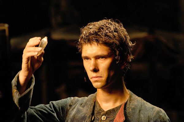 perfume_movie_image_ben_whishaw__7_