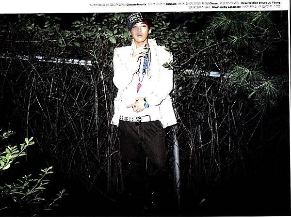 G-Dragon_W02.jpg