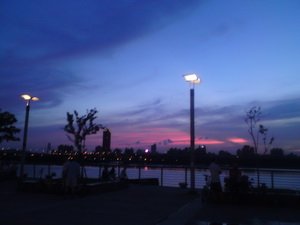 夕陽西沉