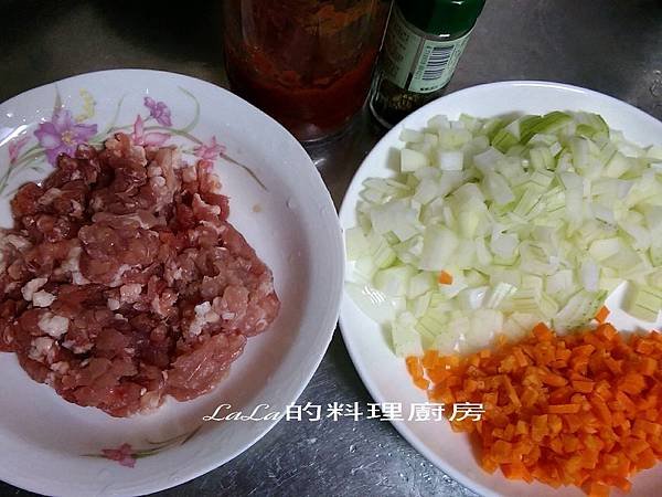 2015-07-10 茄汁肉醬義大利麵1