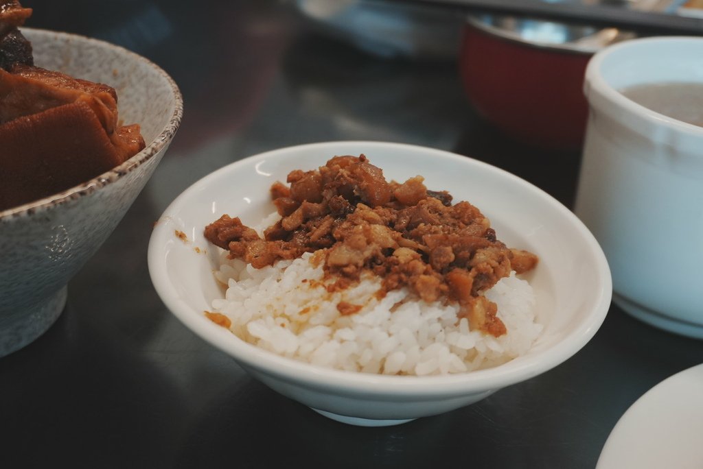 合家香軟骨飯｜