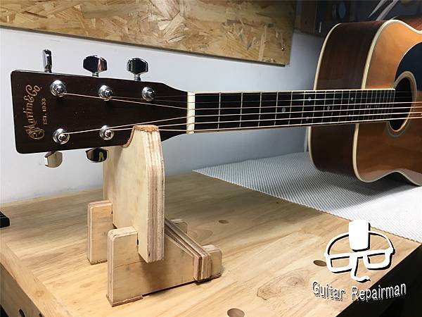 【開箱】Dr.Duck&apos;s Guitar Neck Rest