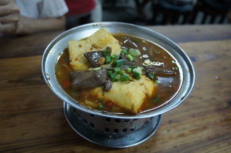 鴨血豆腐煲.jpg
