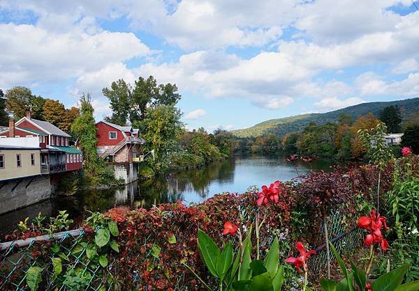 New England: Mohawk Trail, MA 