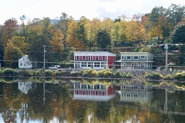 New England: Mohawk Trail, MA 