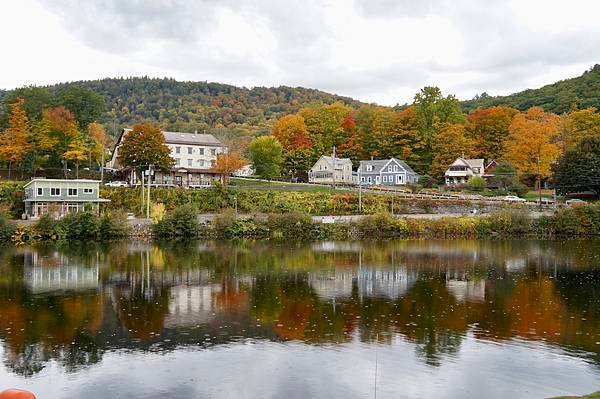 New England: Mohawk Trail, MA 