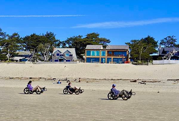 奧瑞岡州西北角海岸著名的Cannon Beach OR