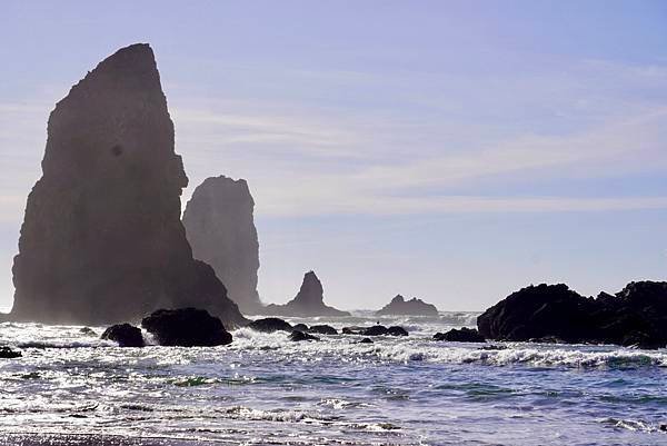 奧瑞岡州西北角海岸著名的Cannon Beach OR