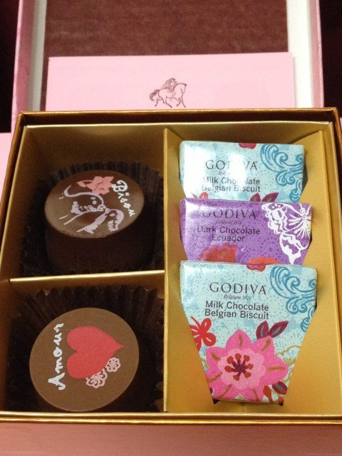 GODIVA 2014 情人節小熊 (24)