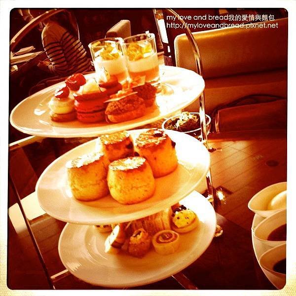 111017_high tea_01