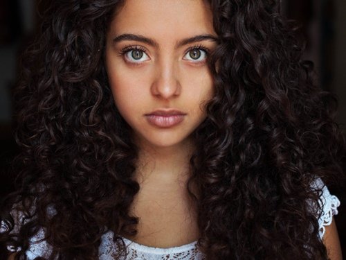Mihaela-Noroc_Atlas-of-Beauty-Colombia-800x600.jpg