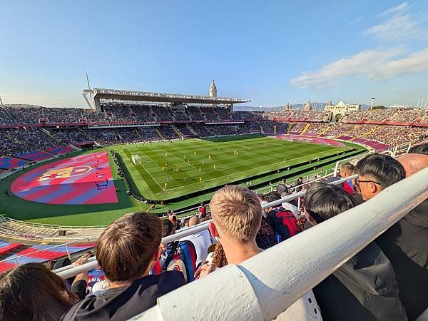 西班牙 Barcelona 足球現場觀戰日記