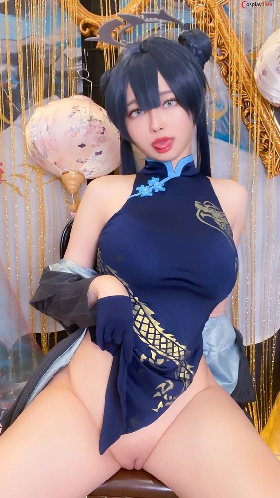 Arty Huang (Arty亚缇) cosplay Ki