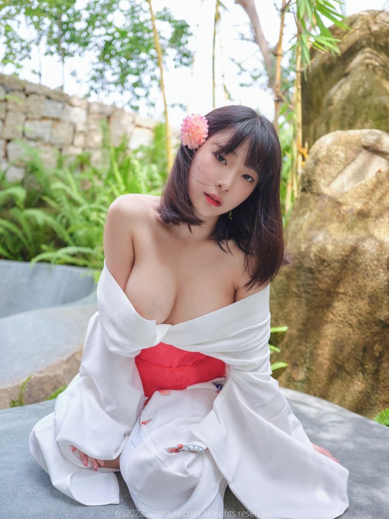 Inkyung (강인경) - Kimono