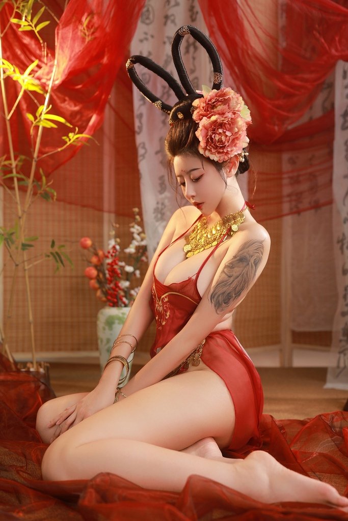 奈汐酱nice 自撮り(niceoppi) - Red Tent Dance (11).jpg