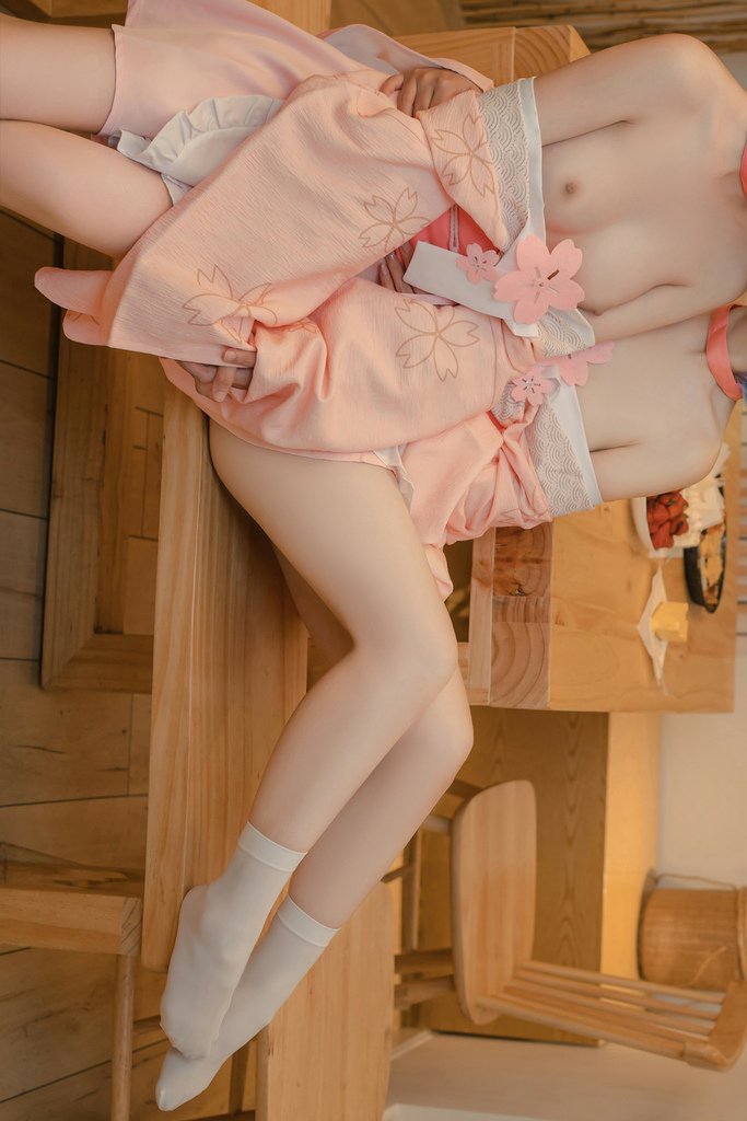 Nekokoyoshi 爆机少女喵小吉, 金鱼kinngyo