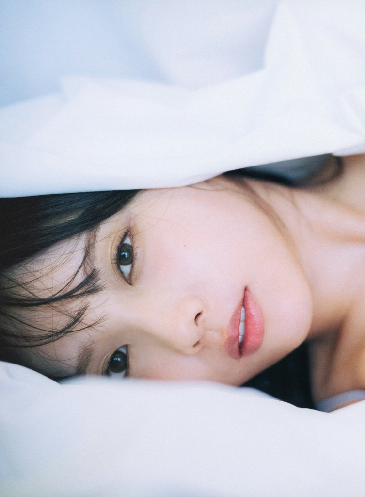 Yuki Yoda 与田祐希, 3rd写真集 「ヨーダ」 S