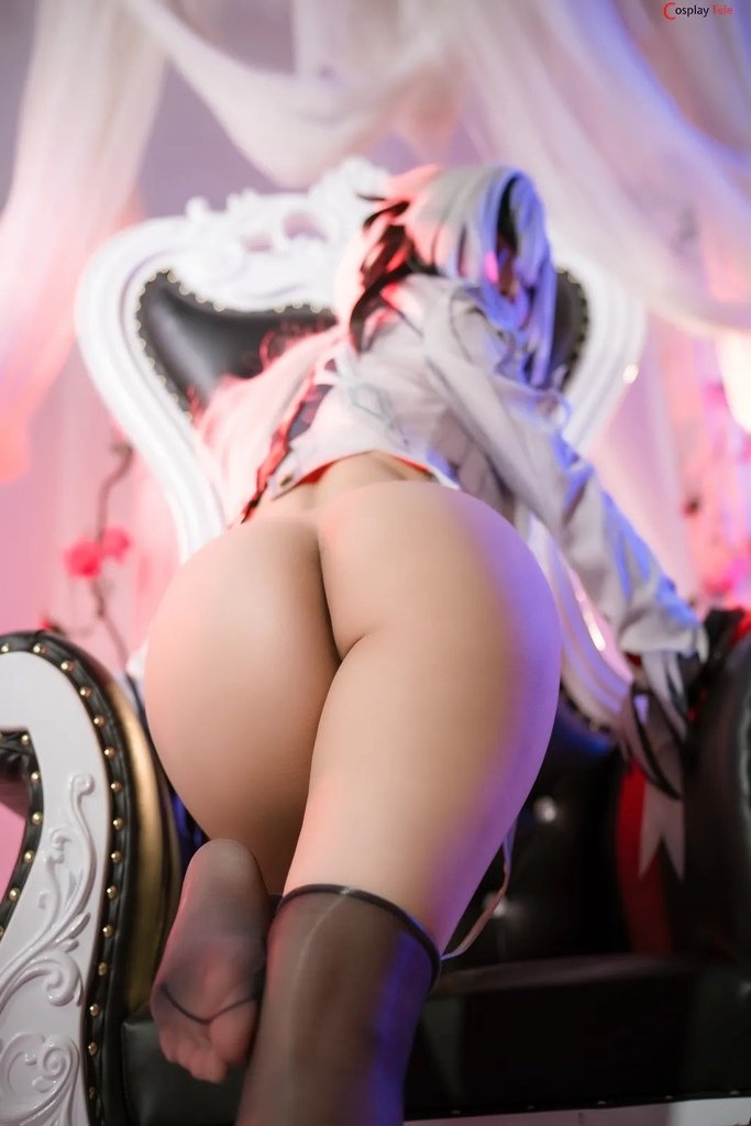 Umeko J cosplay Arlecchino - G