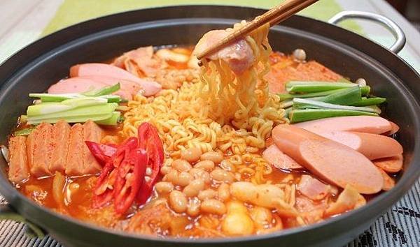 Budae jjigae.jpg