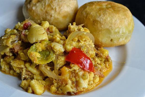 Ackee and saltfish.JPG