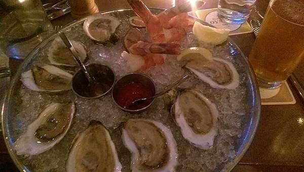 island creek oyster bar 1.jpg