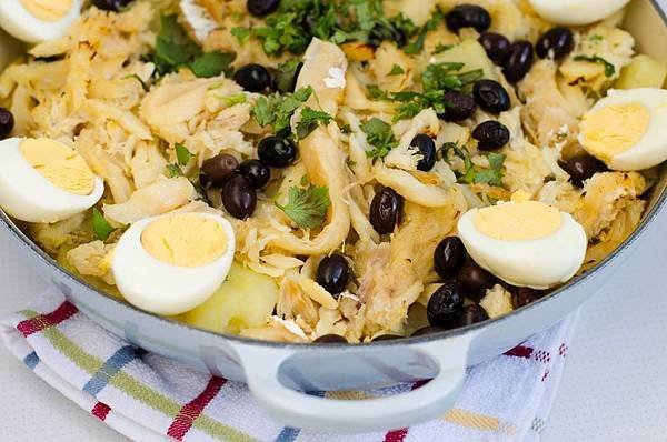 Bacalhau à Gomes de Sá.jpg