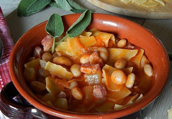 maltagliati-con-fagioli.jpg