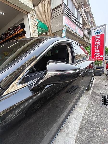 凌志 ES200（2018迄今） 電動後視鏡無法收折修理。