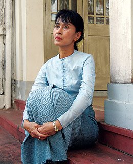 aung_san_suu_kyi.jpg