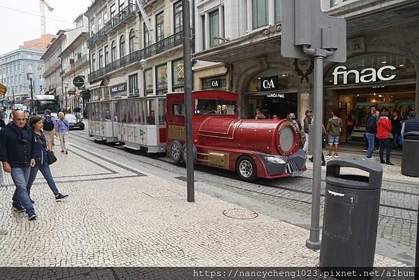 【葡萄牙】 跟著紙本地圖漫步 Porto(1)