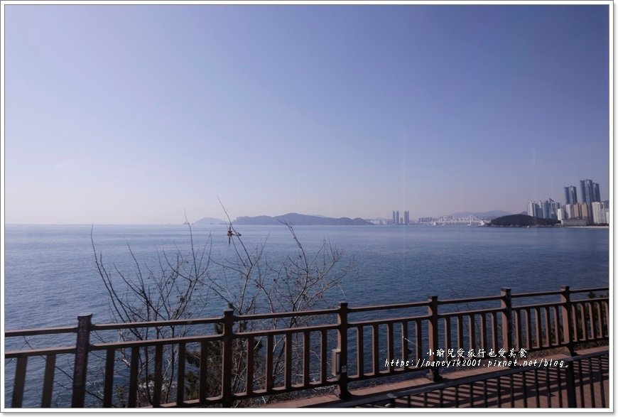 【海岸列車 Beach Train】