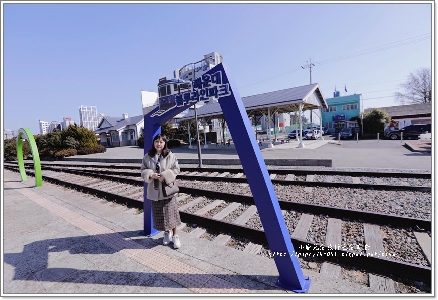 【海岸列車 Beach Train】