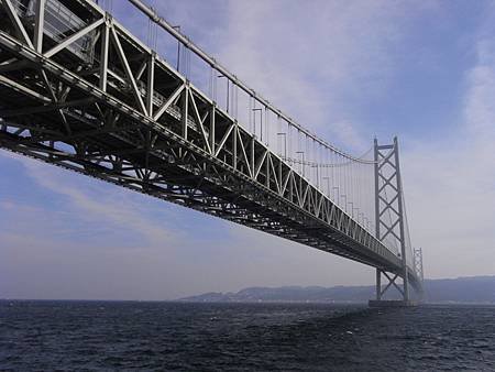 明石跨海大橋，是世界上最長的跨海大橋