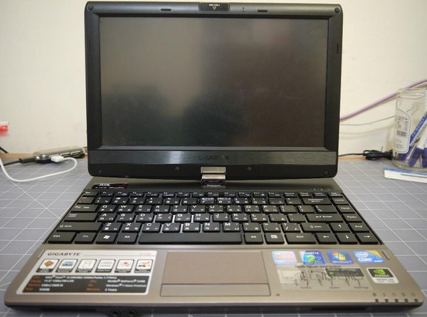 技嘉T1125-2.JPG