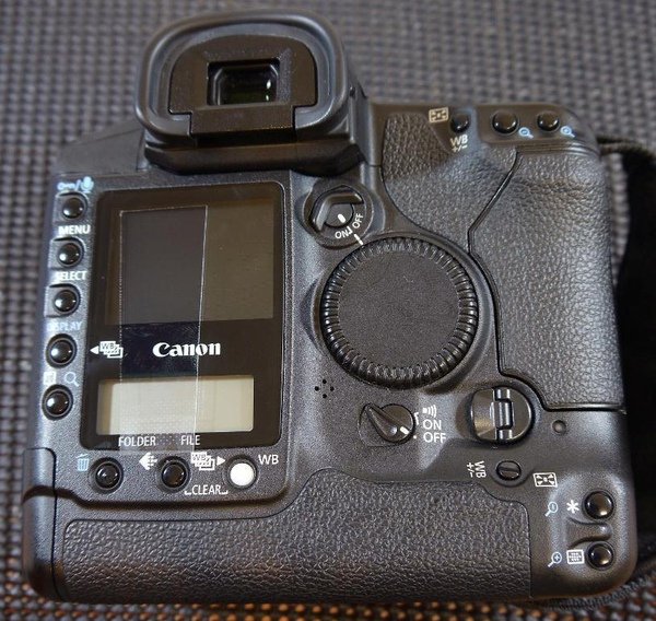 Canon 1DII-23.JPG