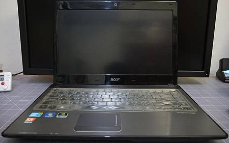 Acer 4741G-2.JPG