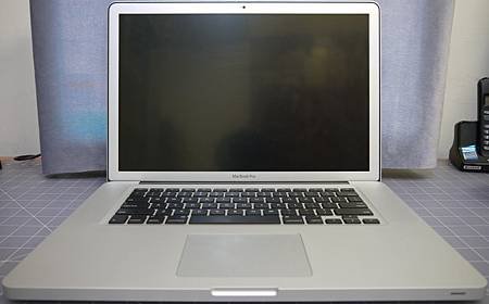 MBP AG 15吋-75.JPG