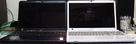 VAIO CB17FW-4.JPG