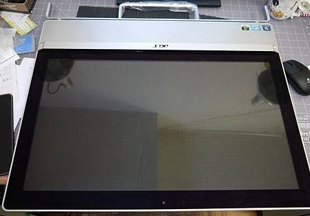 Acer z5801-2.JPG