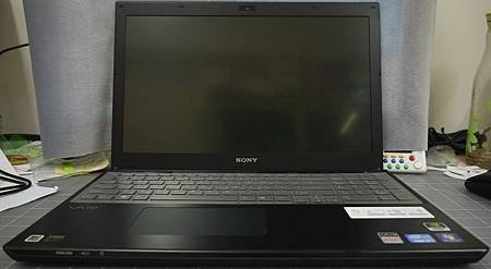 VAIO SVS15116-1