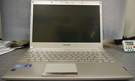 Toshiba R930-1