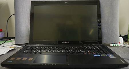 Lenovo IdeaPad Y580-1