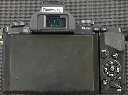 Olympus OM-D E-M5-32
