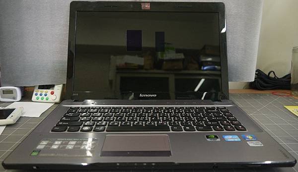Lenovo ideopad Z470 鏡面螢幕筆記型電腦貼頂級AR鍍膜