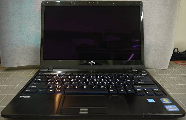 Fujitsu SH572-3