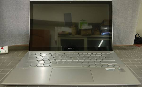 SONY VAIO Pro 13 觸控螢幕筆記型電腦貼頂級AR鍍膜